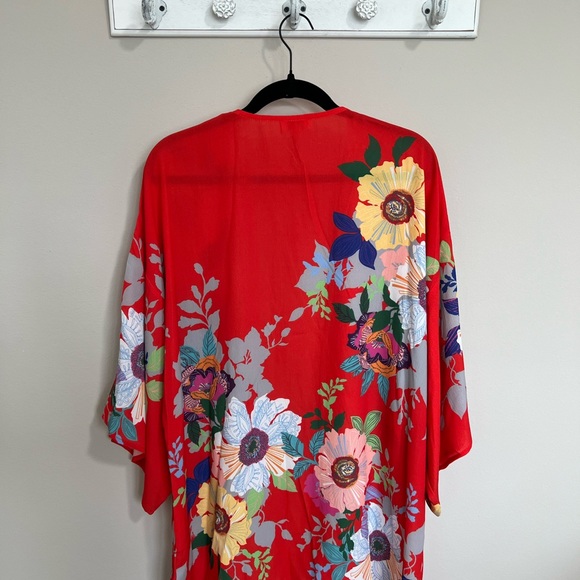 Umgee Women’s Floral Kimono - Size Medium - Picture 5 of 6